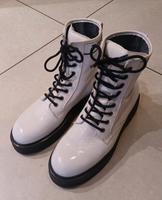 Tommy Hilfiger mittelhoher Schnürstiefel aus Leder Gr. 40 Nordrhein-Westfalen - Oberhausen Vorschau