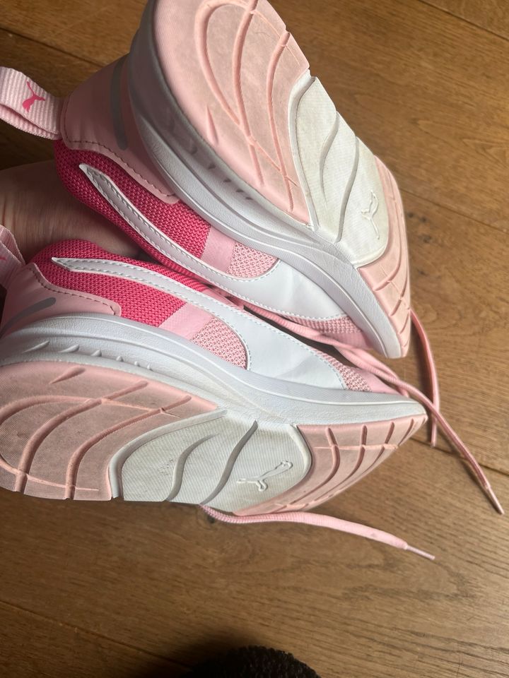 Puma Sneaker Größe 37 rosa/ pink in Marl