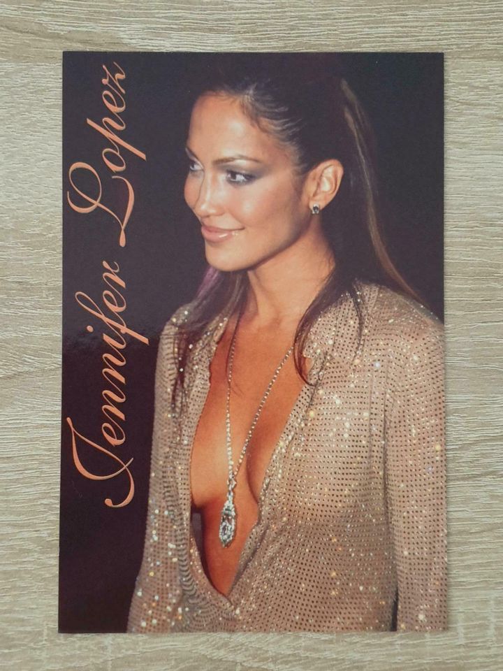 Jennifer Lopez Postkarte in Halle
