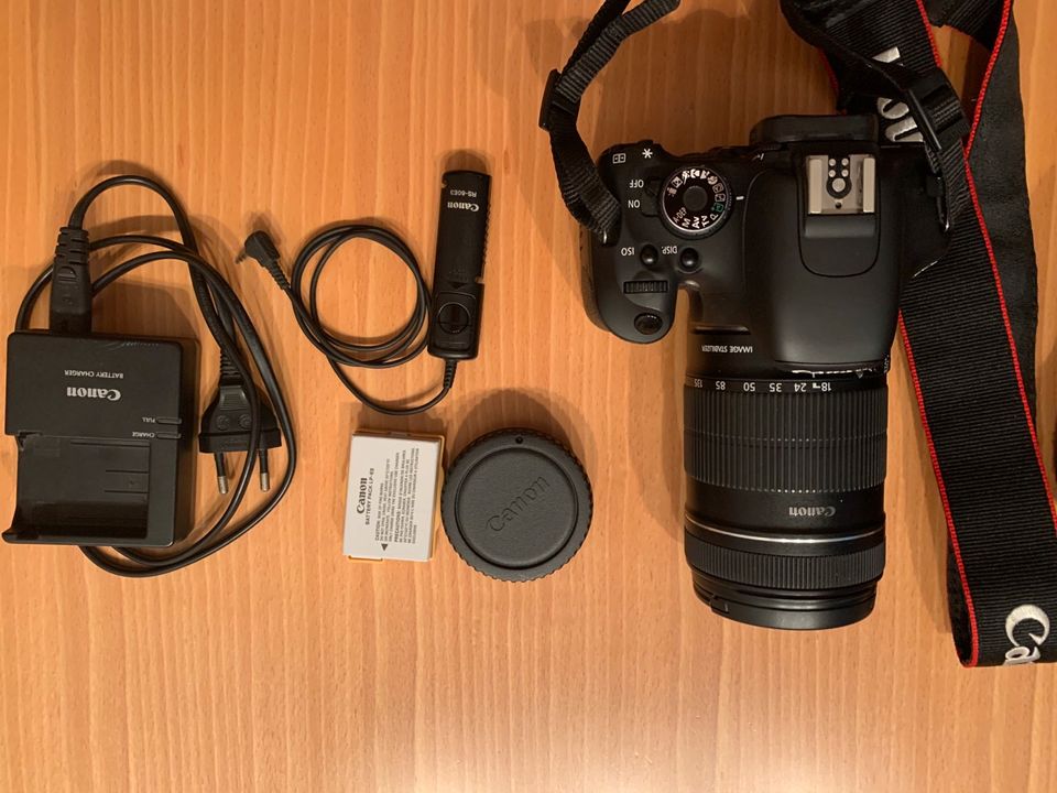 Canon EOS 600D SLR Digital Camera 18MP + 2 Akkus + 34Gb in Murg