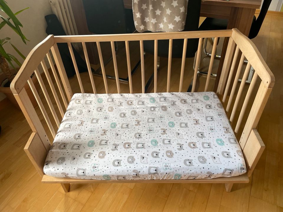 Baby Beistellbett inkl. Matratze in Gönnersdorf