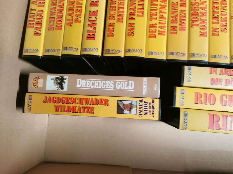 John Wayne VHS Videokassetten in Siegsdorf