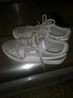 PUMA Sneaker in gutem Zustand. Düsseldorf - Flingern Nord Vorschau