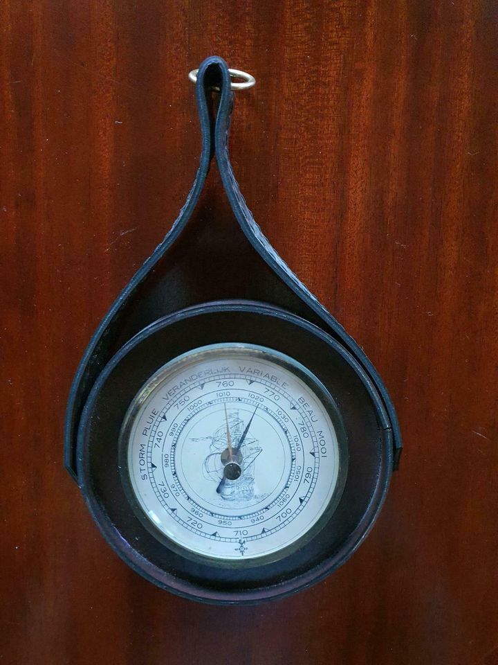 Barometer Wetterstation in Klein Bennebek