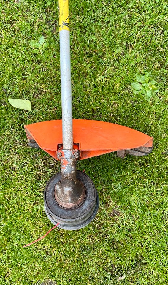 Stihl FS160 Freischneider Motorsense Rasenmäher Gartengerät in Kleinlangheim