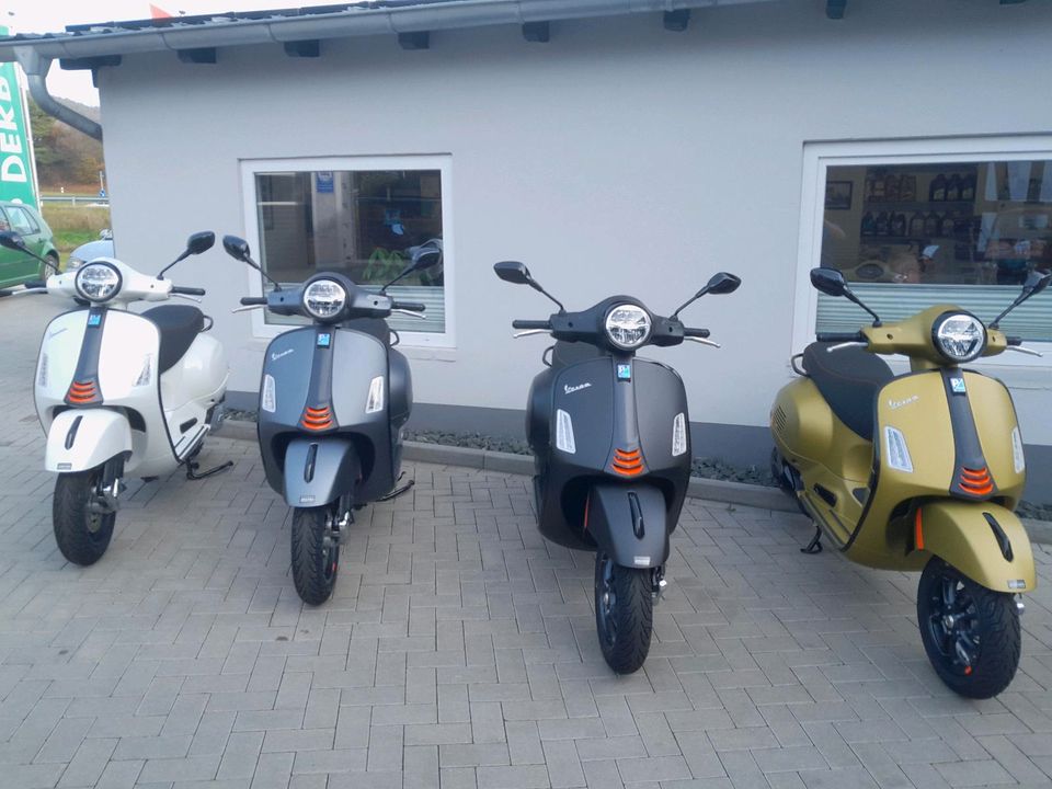 Vespa GTS 125ccm SuperSport *NEU* -Jetzt über 350€ sparen- in Steffenberg