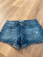 Esprit Shorts blau Jeans 27 36 s Neuwertig Nordfriesland - Braderup Vorschau