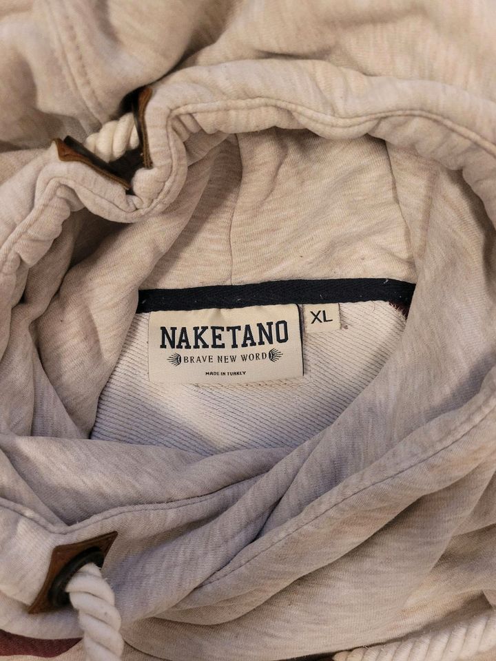 Naketano Pullover Gr. XL in Holle