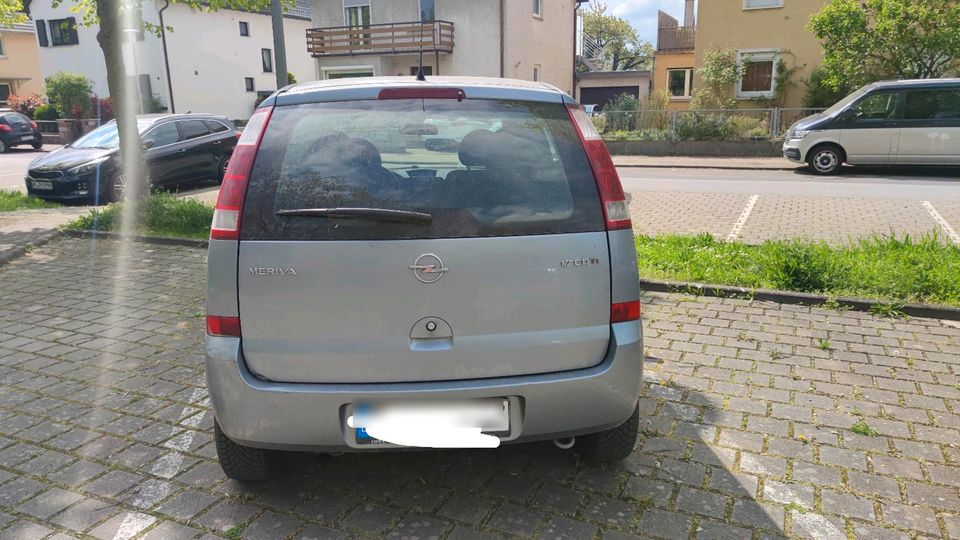 Opel Meriva in Bischofsheim