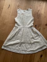 Festliches Kleid mit Pailletten Gold 152, Yumi Girl TOP Kr. München - Gräfelfing Vorschau