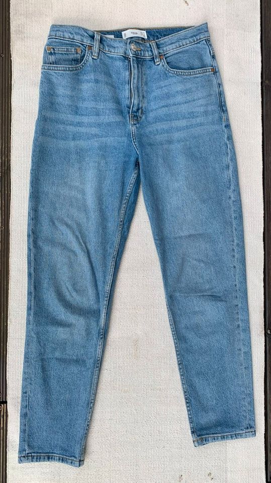 Jeans Marke: Denim Größe 38 Farbe: blau Gesamt-Länge: 99 cm in Calden