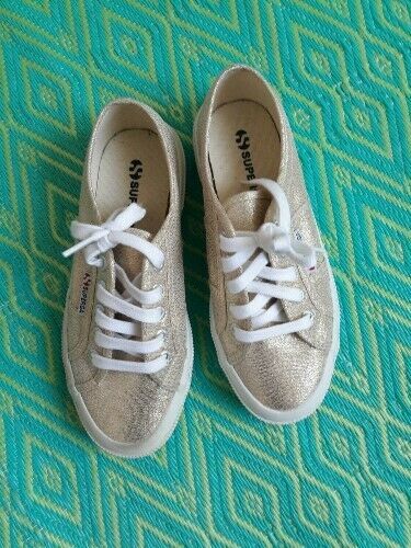 SUPERGA Schuhe, Turnschuhe, Sneaker, Schnürschuhe Gold Gr. 36 NEU in Trossingen