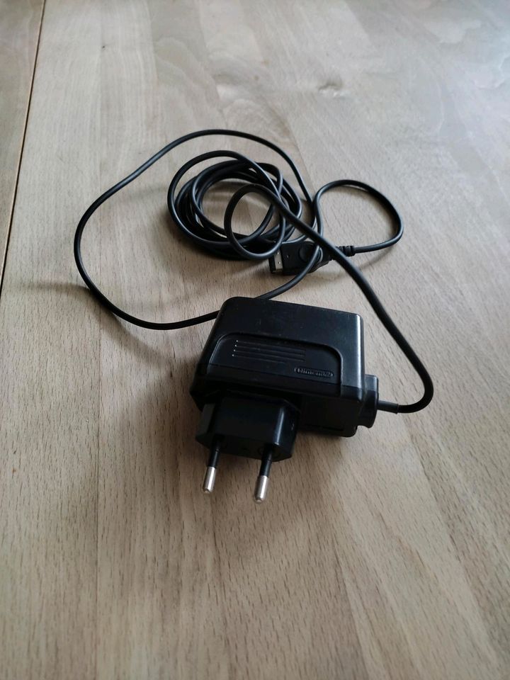 Original Nintendo Ladekabel in Dinslaken