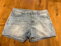 Kurze Jeans von edc Esprit in Größe 29 in sehr gutem Zustand Baden-Württemberg - Hardheim Vorschau