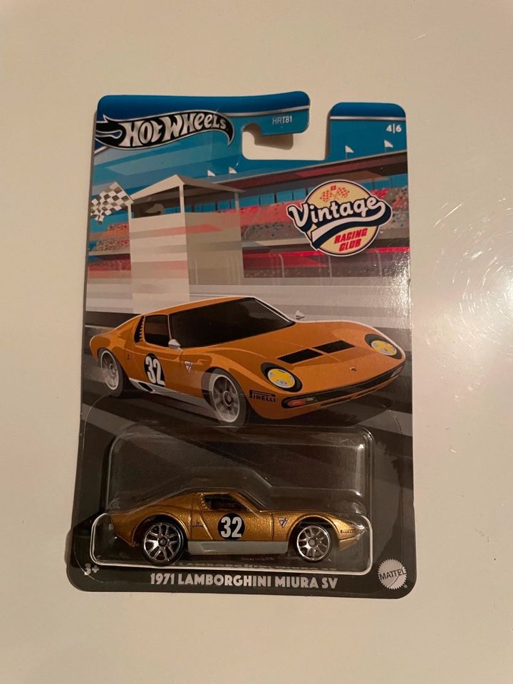 Hot Wheels Vintage Racing Club Lamborghini Miura SV Porsche 911 in Leipzig