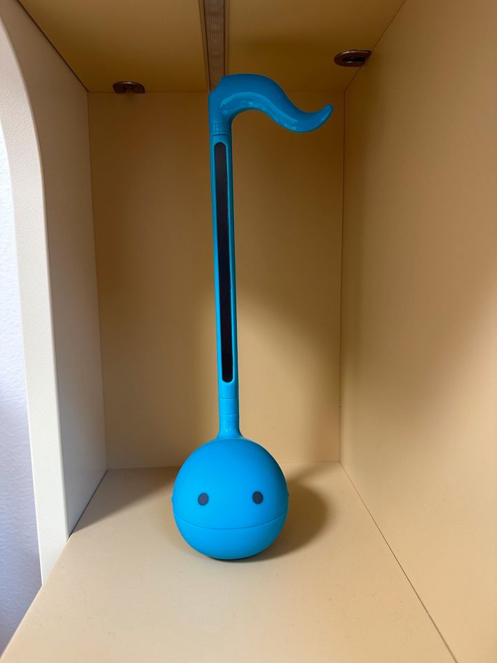 Otamatone Musikinstrument blau in Passau