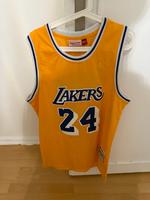 LA Lakers Trikot Gr. XXL Kobe Bryant NBA Mitchell & Ness Shirt Berlin - Tempelhof Vorschau
