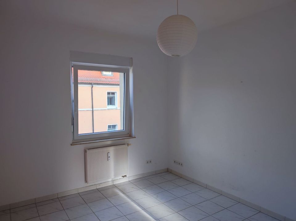 Helle 2-Zimmer-Wohnung in guter Lage Würzburg-Zellerau in Würzburg