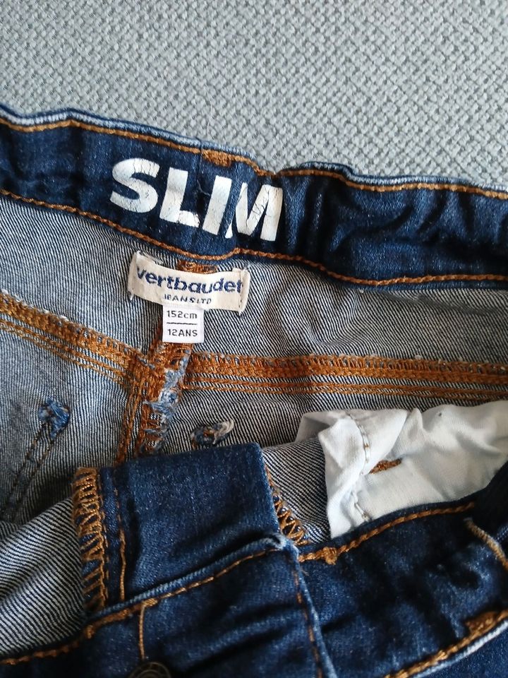 Jeanshose SLIM für Jungen von Vertbaudet, Größe 152, Farbe dunkel in Kirchheim