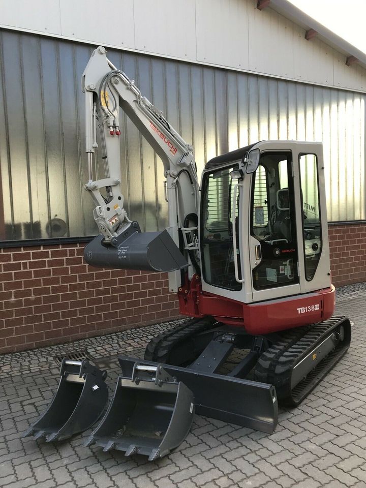 Minibagger mieten Takeuchi Tb 138 Fr Hüllkreisbagger Radlader in Heilbad Heiligenstadt