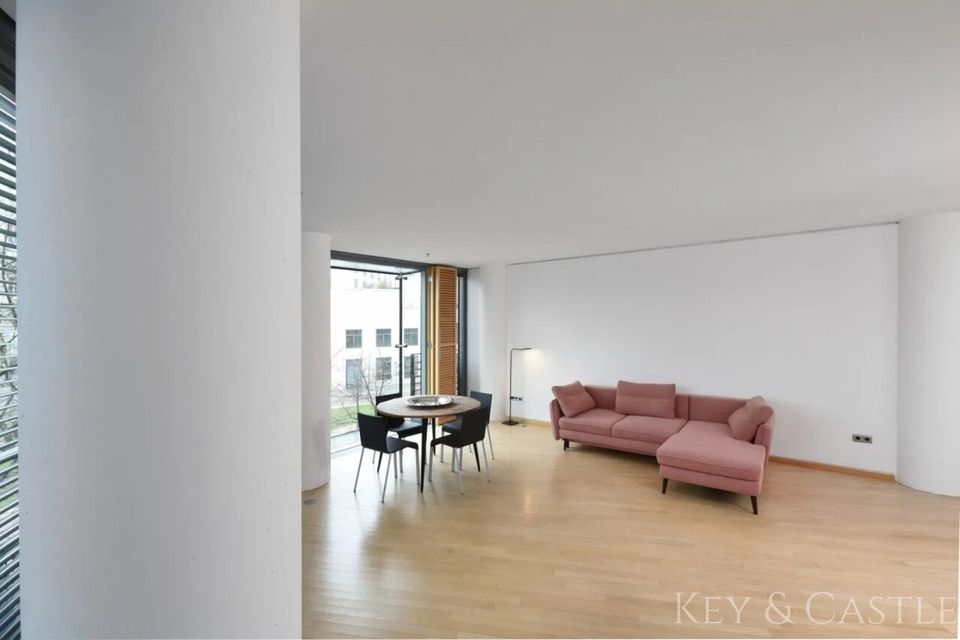 Großes exklusives Apartment im Sony Center - Wohnung 04 in Berlin