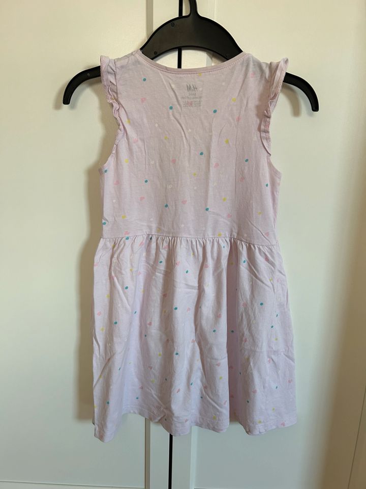 Kleid aus Baumwolle von H&M, 110/116 in Troisdorf