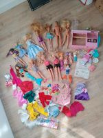 Barbie Puppen Sammlung Zubehör Kleidung Sachsen - Taura Vorschau