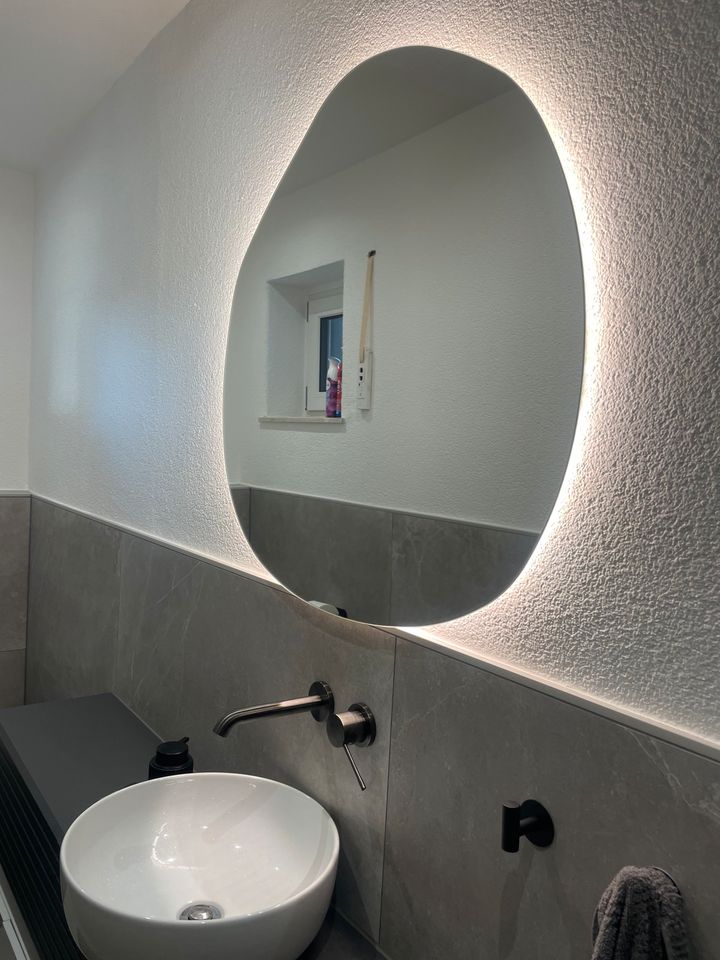 Tulup LED-Lichtspiegel Badspiegel Modern Wandspiegel in Stadtallendorf