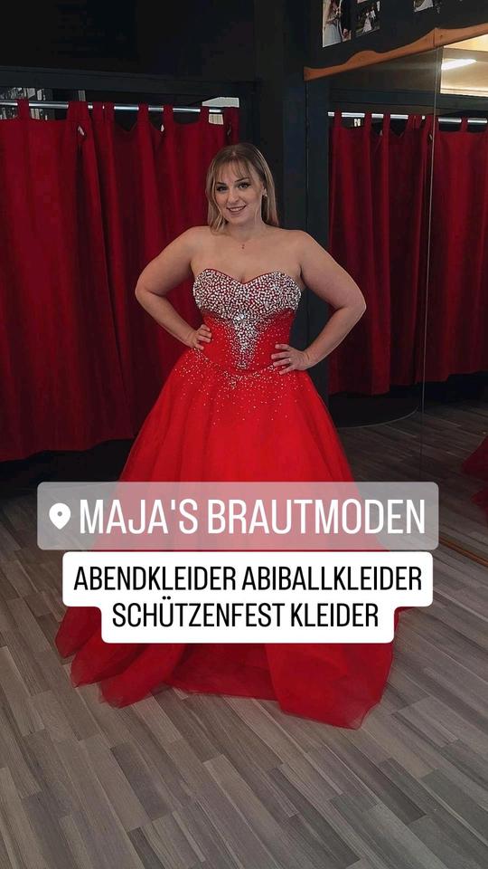 Brautkleider DIESES WOCHENENDE BIS 22 UHR FRÜHLINGS SALE in Kalletal
