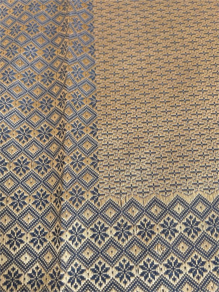 Asiatische Decken, Tischdecke, Tischläufer Thai Silk wie neu in Limburg