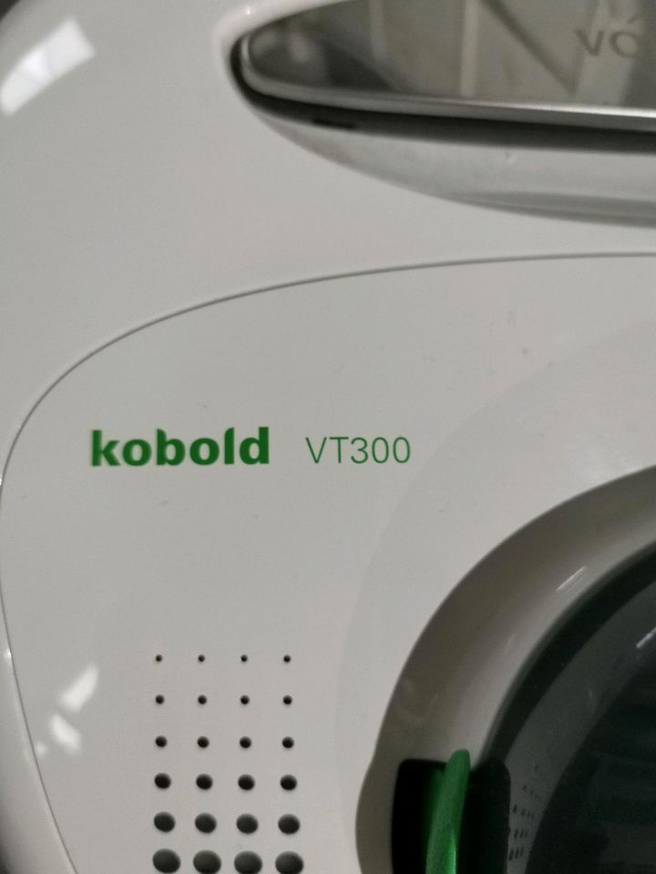 Staubsauger von Vorwerk Kobold VT 300 neuwertig. in Leiferde