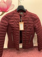 Steppjacke / Damenjacke / Neu / Rot / LOFT Berlin - Spandau Vorschau