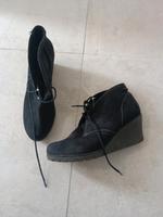Halbschuhe Stiefelleten Wedges Wildleder Gr.39 Bayern - Schwabmünchen Vorschau