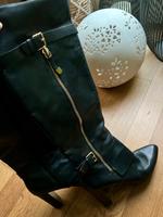 Sexy Guess Lederstiefel Gr. 41 München - Untergiesing-Harlaching Vorschau