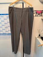Tolle graue und schwarze Stoffhose / weite Beine Gr. 48 Hessen - Limburg Vorschau