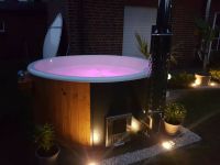 Hottub Badefass GFK Badetonne Badezuber Hot Tub Whirpool Jakuzzi Niedersachsen - Stuhr Vorschau