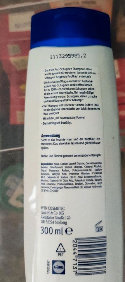 10 Flaschen Shampoo in Siegburg