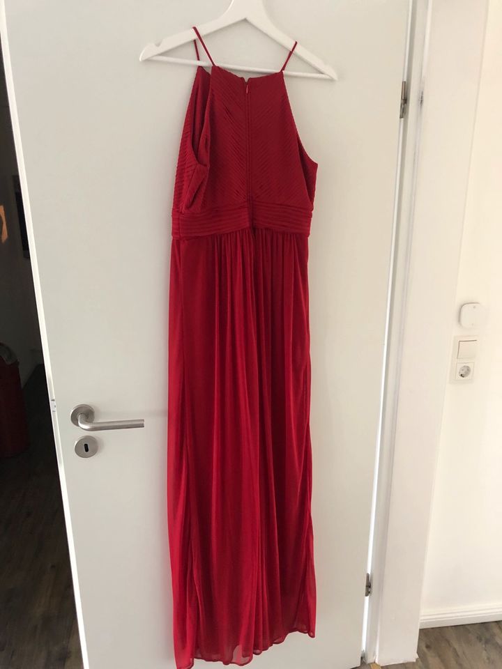 Abendkleid rot in Hamburg