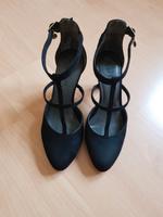 Damen Pumps „S.Oliver“ Veloursleder, soft foam, Gr. 36, schwarz Hessen - Idstein Vorschau