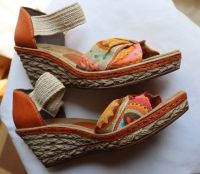 Neue: Bunte Damen Wedges Keilsandaletten, Rieker, Gr. 40 Berlin - Tempelhof Vorschau