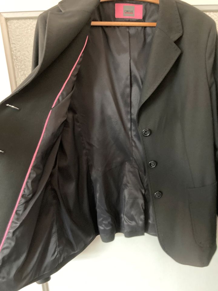 Blazer schwarz von Cinque Größe 42 in Hannover