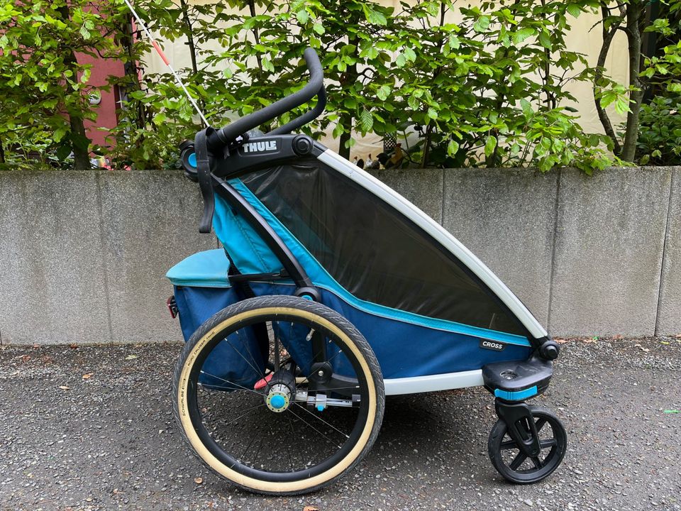 Thule Chariot Cross 1- Single - Blau - Multisport-Fahrradanhänger in Frankfurt am Main