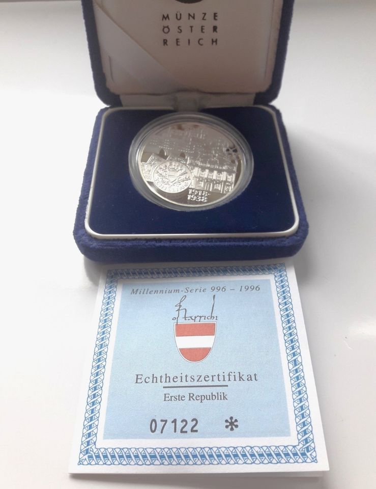 Silber 100 ÖS Gedenkmünze „Erste Republik“1918-1938,Zertifikat in München