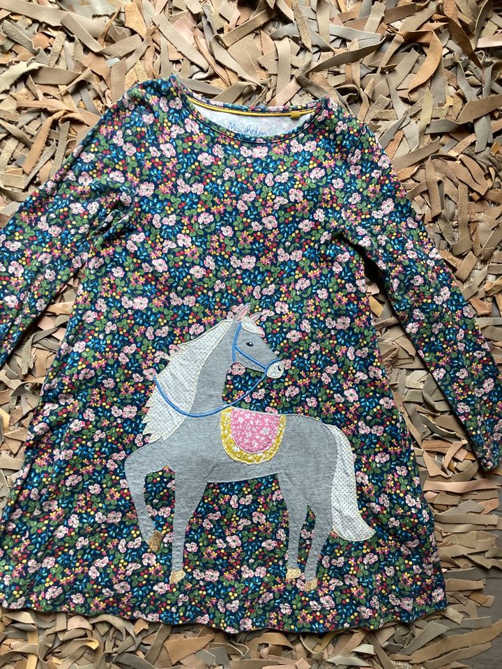 VERK!!!   Mini Boden Kleid Kleider Harry Potter Hund Pferd  7-8 in Jockgrim