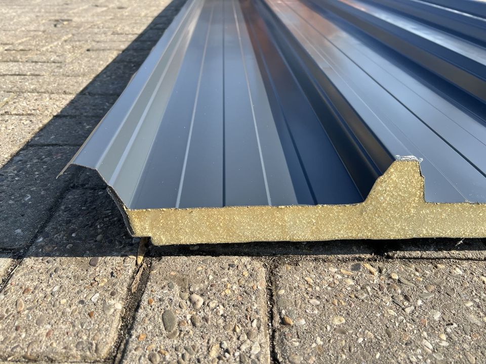 Dachplatten Sonderposten 40mm anthrazit Carport Sandwichplatten in Hesel