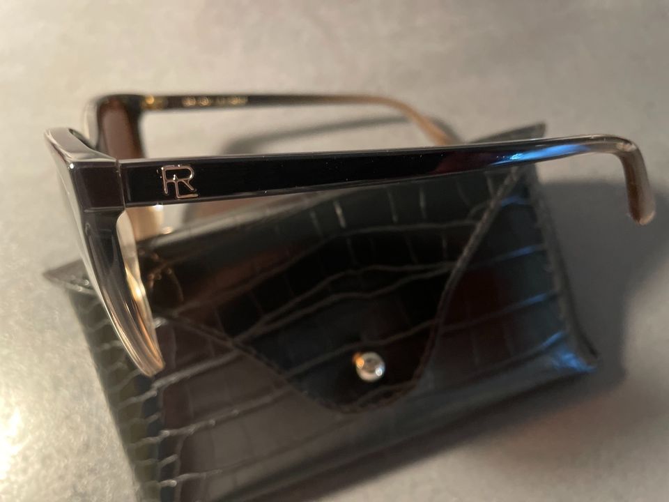 Sonnenbrille Damen von Ralph Lauren RL 8201 Neuware in Neu-Isenburg