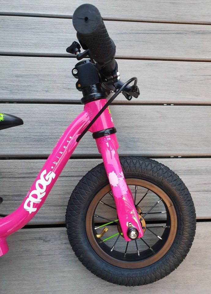 Frog Bikes Tadpole Mini pink Laufrad OVP 10 Zoll Luftreifen in Oberursel (Taunus)