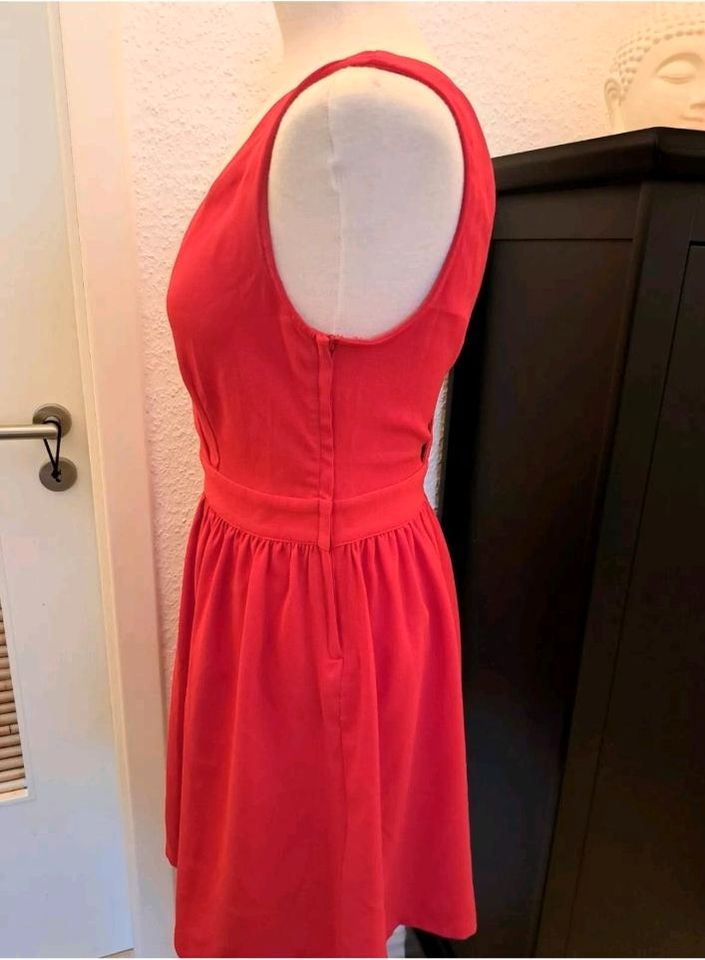 H&M Sommerkleid Gr. 36 in Gelsenkirchen