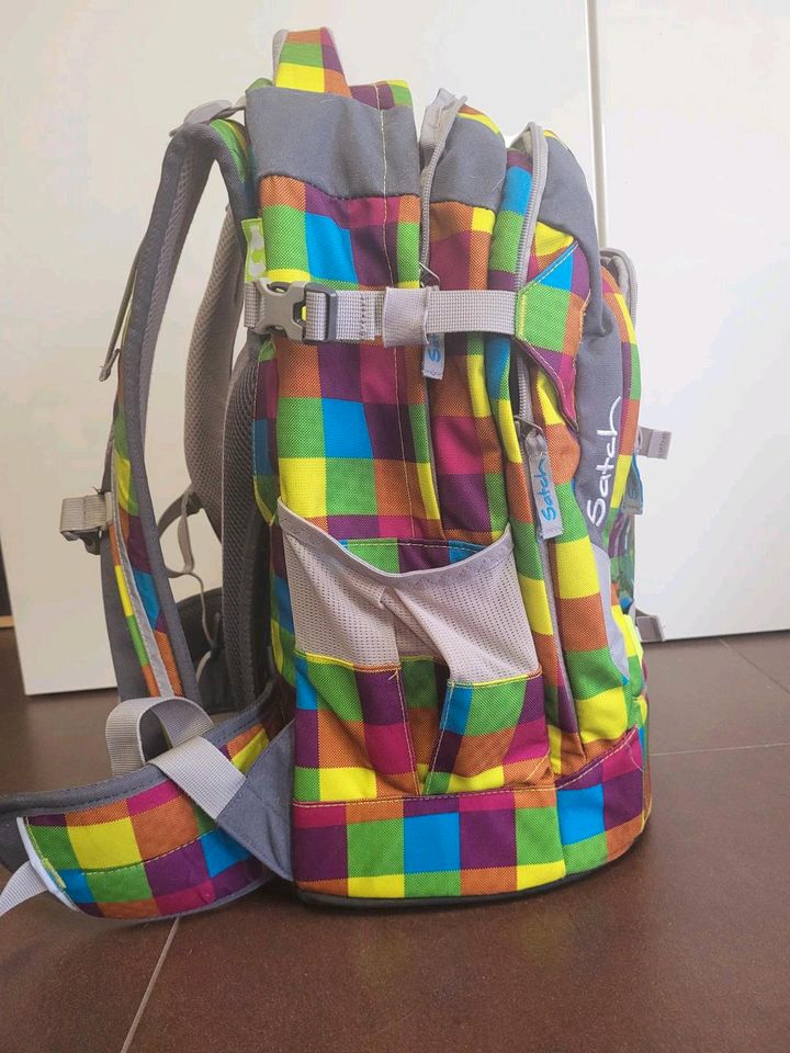 Satch Schulrucksack kariert, inkl. Sportbeutel in Worbis