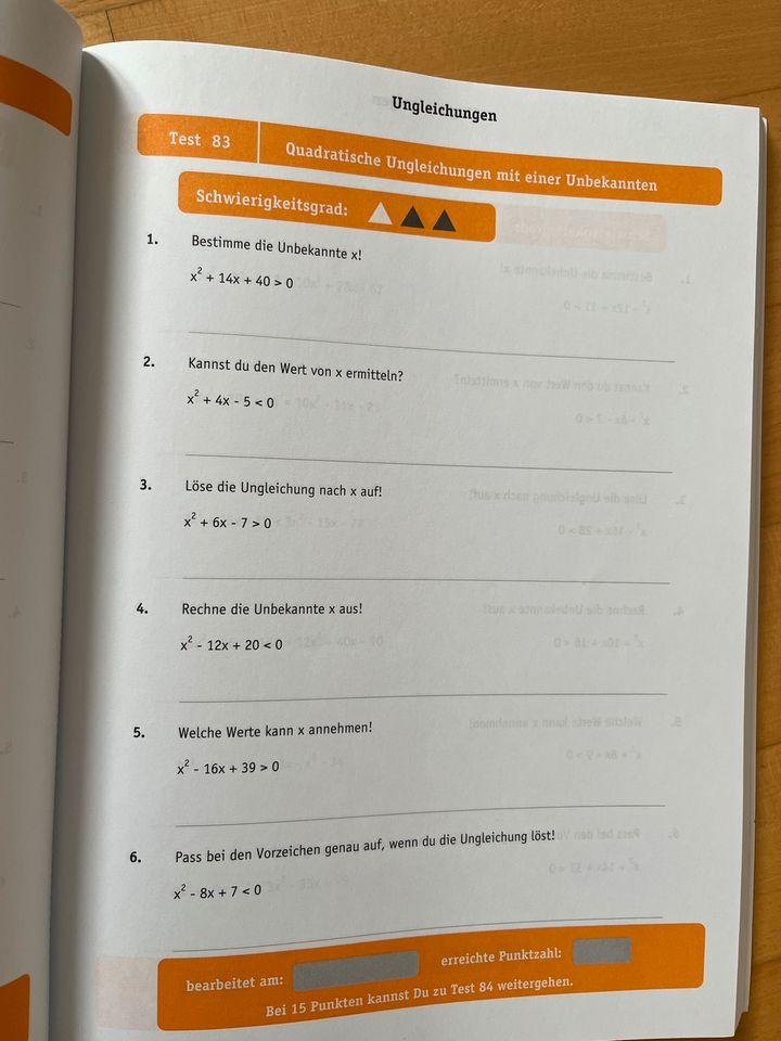 Mathe Tests 7. Klasse 8. Klasse - Gleichungen  - wie NEU in Bad Soden am Taunus